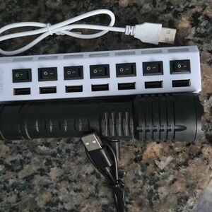LED Flashlight and HUB